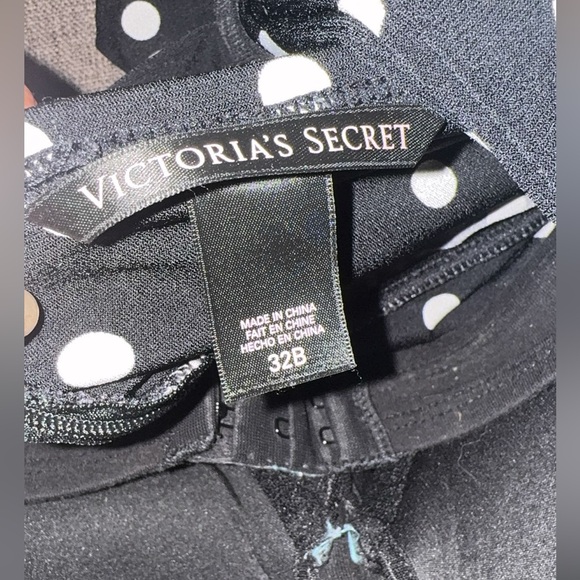 Built in bra Victoria’s Secret Polka Dot Halter Dress - Picture 4 of 5